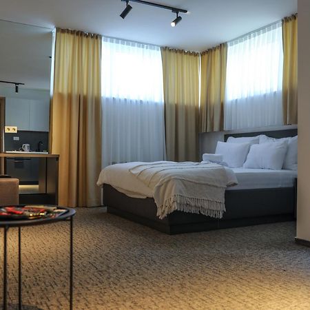 Studio Apartments Visit Point Szarajevó Kültér fotó