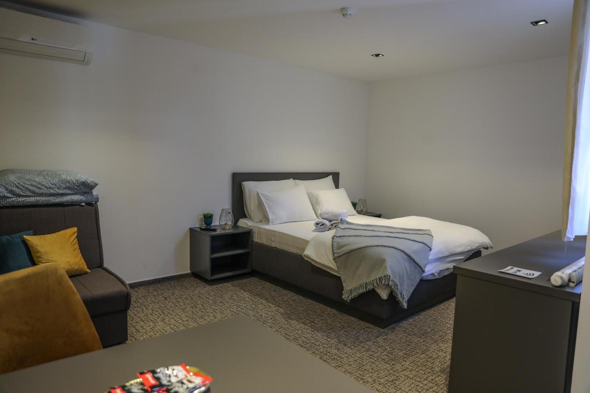 Studio Apartments Visit Point Szarajevó Kültér fotó