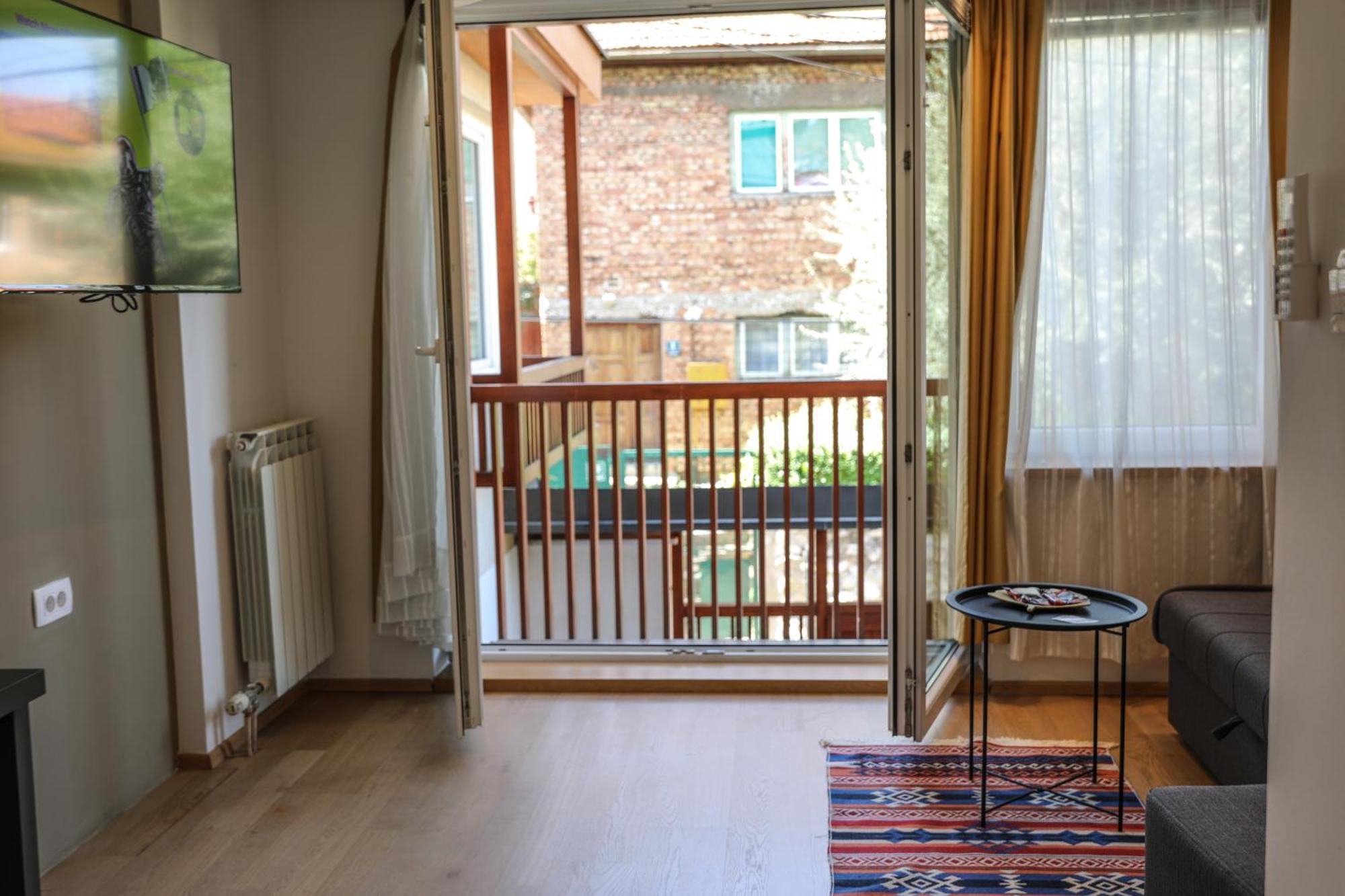 Studio Apartments Visit Point Szarajevó Kültér fotó